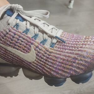 Nike Air Vapor Max sneakers